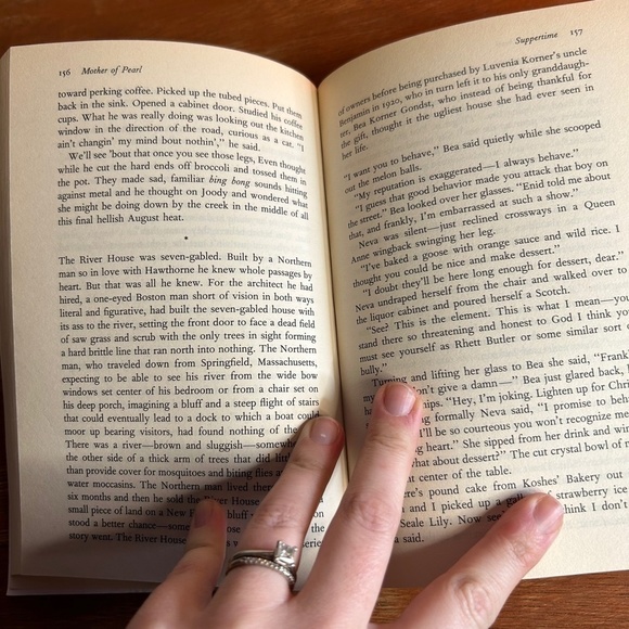 𝅺MOTHER Of Pearl By Melinda Haynes An Oprah's Book Club Read 1950s 1956 Story - Picture 5 of 5